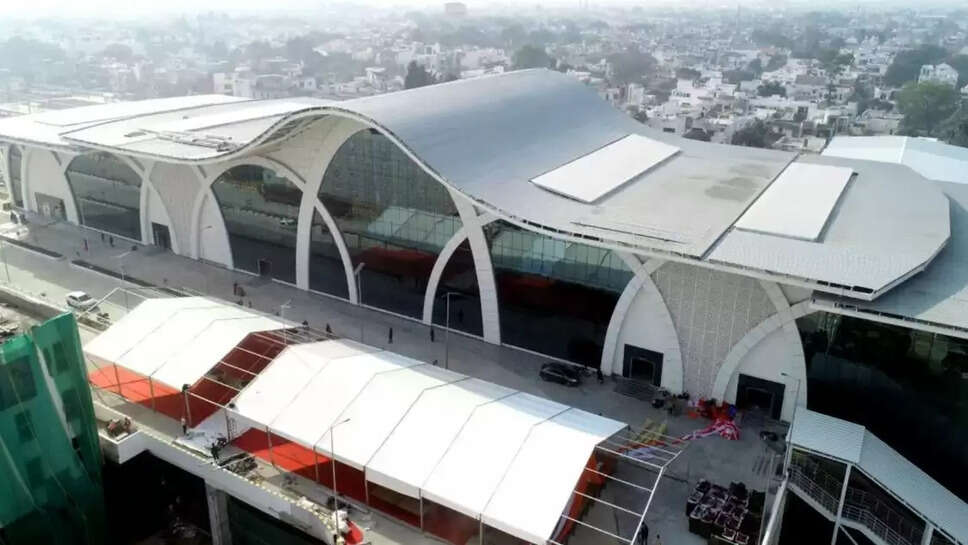Gomti nagar railway station